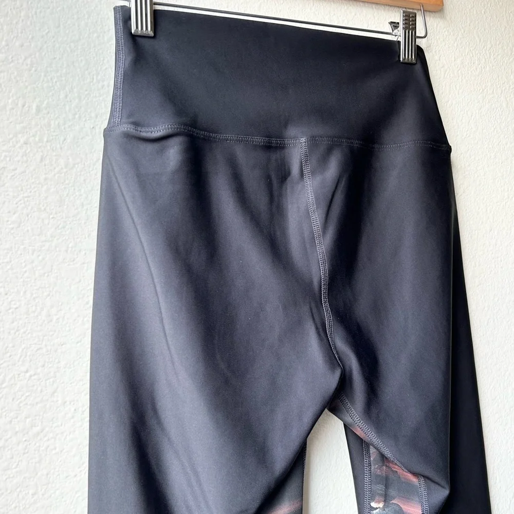 Peloton Show Up Floral Leggings Sz M Medium